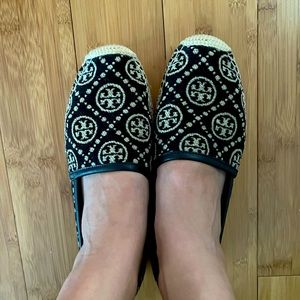Tory Burch flat espadrille beautiful size 8 1/2